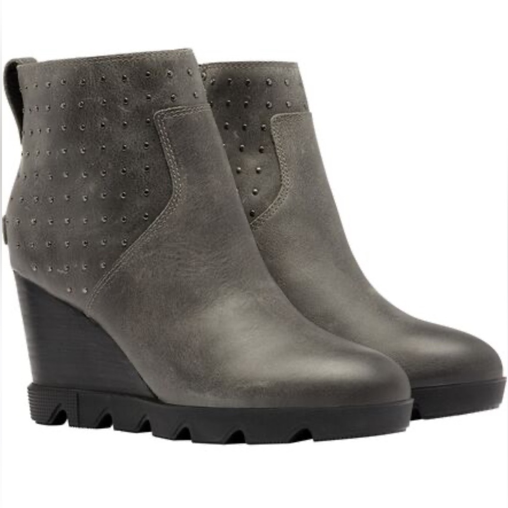 Sorel Joan Uptown Stud leather ankle Boots 9